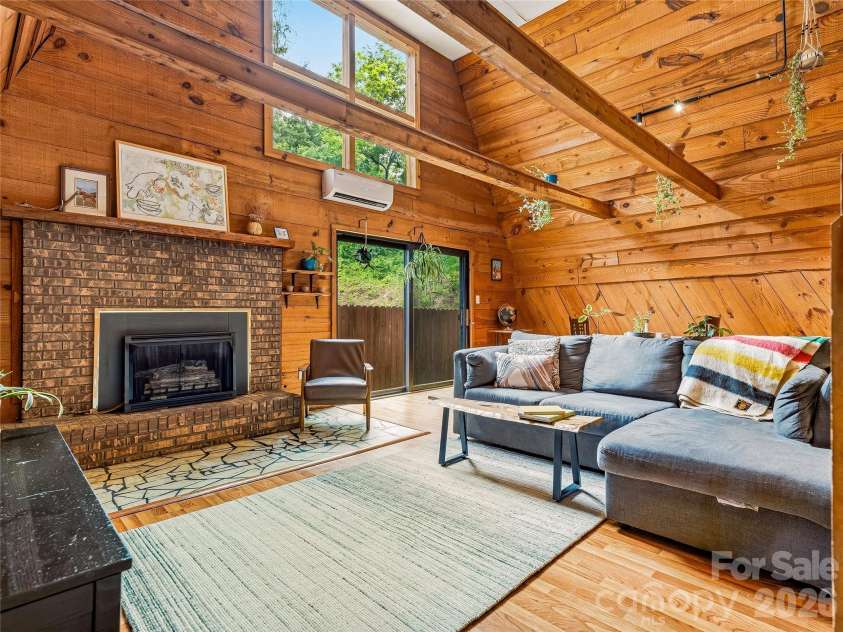 355 London Road, Asheville, NC 28803.  MLS# CAR4392205, YatesRealty ID 31868. 