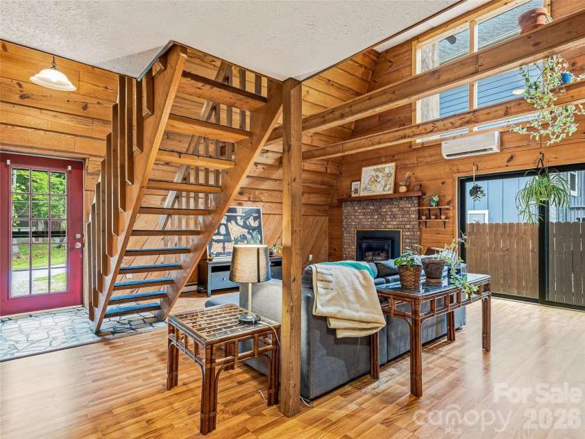 355 London Road, Asheville, NC 28803.  MLS# CAR4392205, YatesRealty ID 31868. 