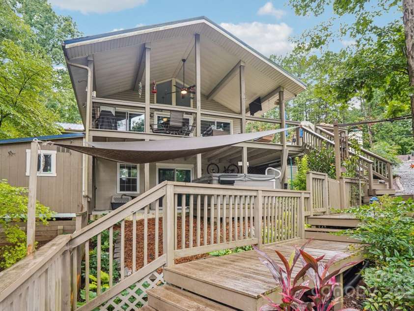 500 Deerfield Road, Mount Gilead, NC 27306.  MLS# CAR4289933, YatesRealty ID 31868. 