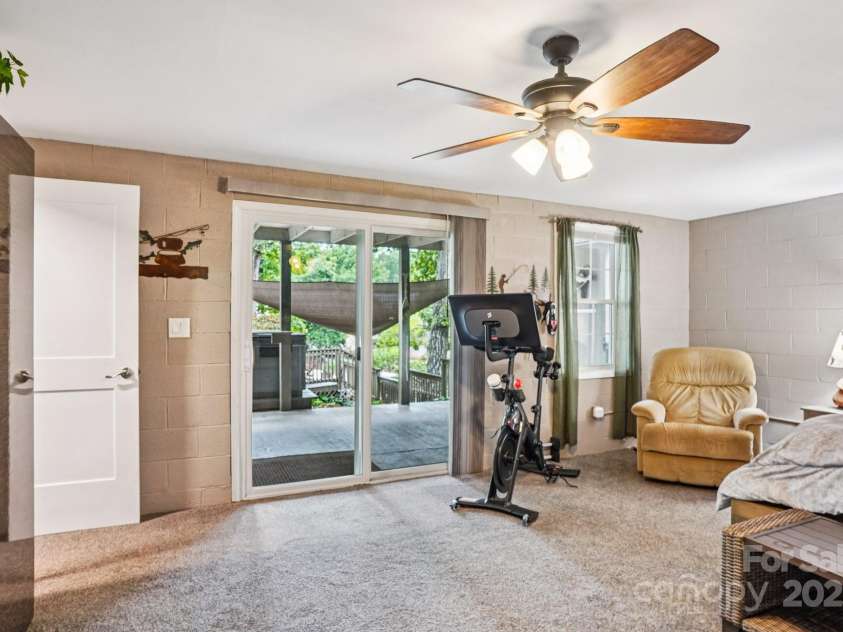 500 Deerfield Road, Mount Gilead, NC 27306.  MLS# CAR4289933, YatesRealty ID 31868. 