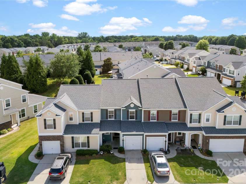 237 River Clay Road, Fort Mill, SC 29708.  MLS# CAR4268752, YatesRealty ID 31869. 