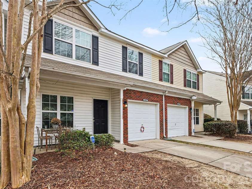 14262 Tamarack Drive, Charlotte, NC 28273.  MLS# CAR4337195, YatesRealty ID 3187. 