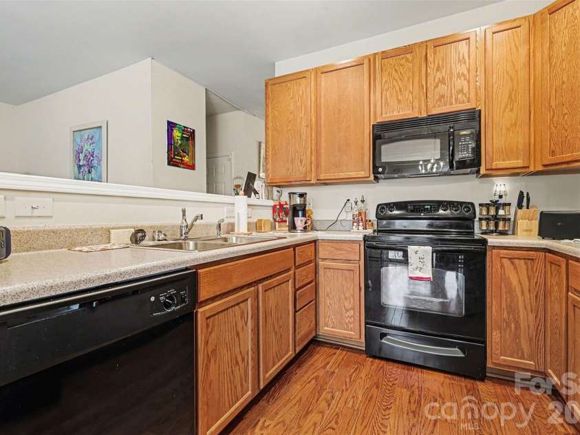 14262 Tamarack Drive, Charlotte, NC 28273.  MLS# CAR4337195, YatesRealty ID 3187. 