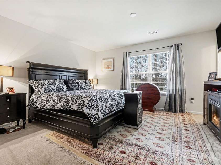 14262 Tamarack Drive, Charlotte, NC 28273.  MLS# CAR4337195, YatesRealty ID 3187. 