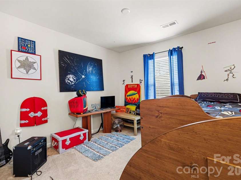 14262 Tamarack Drive, Charlotte, NC 28273.  MLS# CAR4337195, YatesRealty ID 3187. 