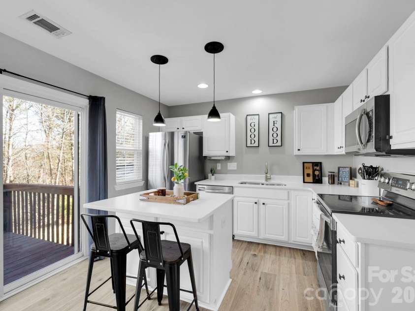 1570 Maypine Commons Way, Rock Hill, SC 29732.  MLS# CAR4345567, YatesRealty ID 3187. 