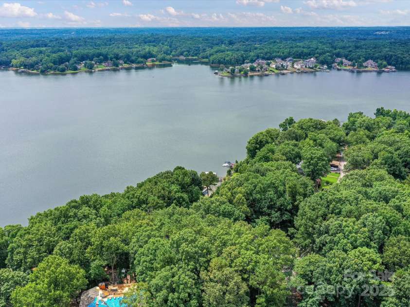 2061 Marquesas Avenue, Tega Cay, SC 29708.  MLS# CAR4278869, YatesRealty ID 31870. 