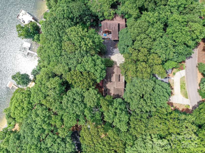 2061 Marquesas Avenue, Tega Cay, SC 29708.  MLS# CAR4278869, YatesRealty ID 31870. 