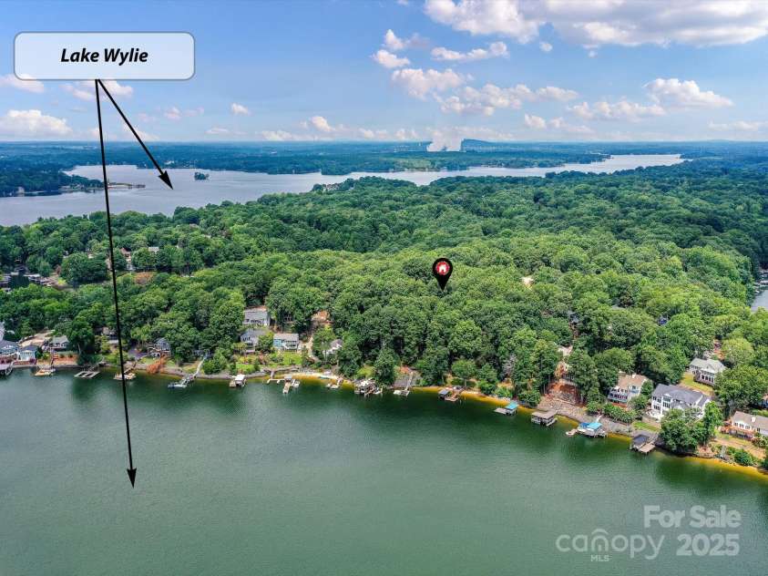 2061 Marquesas Avenue, Tega Cay, SC 29708.  MLS# CAR4278869, YatesRealty ID 31870. 