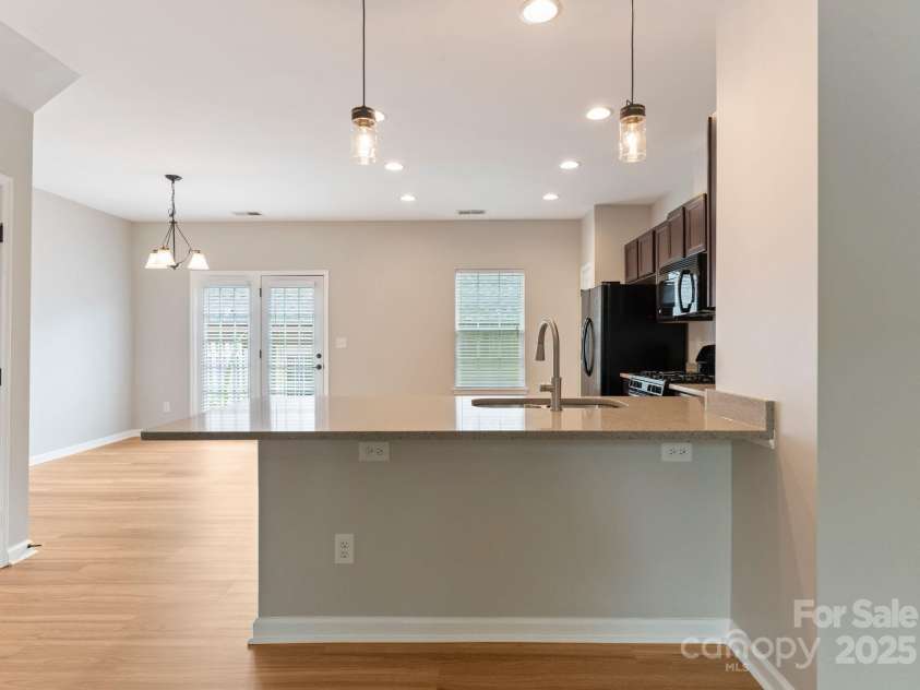 22330 Market Street, Cornelius, NC 28031.  MLS# CAR4290288, YatesRealty ID 31871. 