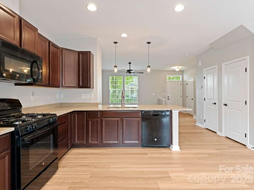 22330 Market Street, Cornelius, NC 28031.  MLS# CAR4290288, YatesRealty ID 31871. 