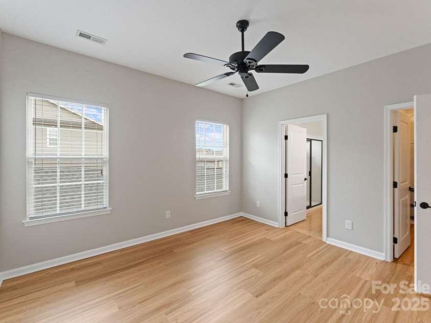 22330 Market Street, Cornelius, NC 28031.  MLS# CAR4290288, YatesRealty ID 31871. 