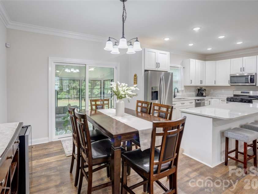 317 Oak Brook Drive, Salisbury, NC 28146.  MLS# CAR4394271, YatesRealty ID 31871. 