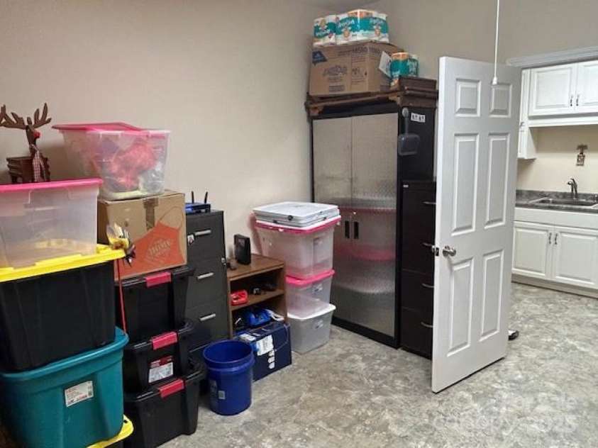 390 Darlington Road, Rutherfordton, NC 28139.  MLS# CAR4282508, YatesRealty ID 31878. Hobby room/storage or 3rd BR