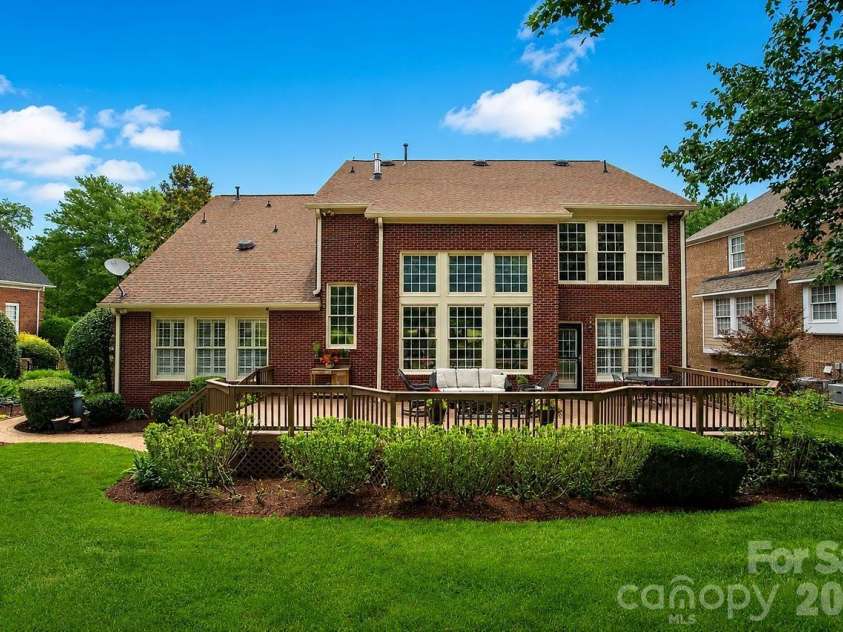 8716 Devonshire Drive, Huntersville, NC 28078.  MLS# CAR4377516, YatesRealty ID 31879. 