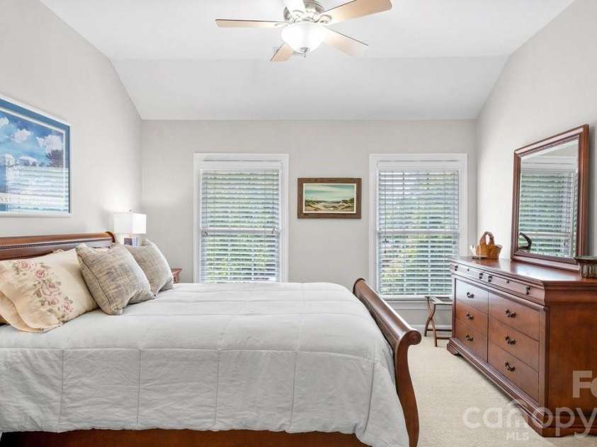 8716 Devonshire Drive, Huntersville, NC 28078.  MLS# CAR4377516, YatesRealty ID 31879. Bedroom