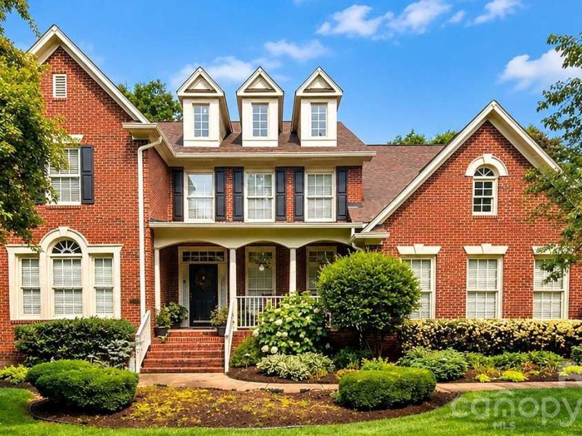 8716 Devonshire Drive, Huntersville, NC 28078.  MLS# CAR4377516, YatesRealty ID 31879. Birkdale Golf Course home on the 16th Tee.