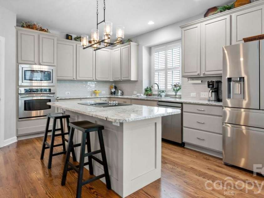 8716 Devonshire Drive, Huntersville, NC 28078.  MLS# CAR4377516, YatesRealty ID 31879. Kitchen area