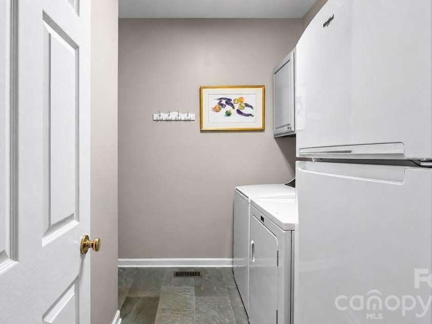 8716 Devonshire Drive, Huntersville, NC 28078.  MLS# CAR4377516, YatesRealty ID 31879. Laundry on main