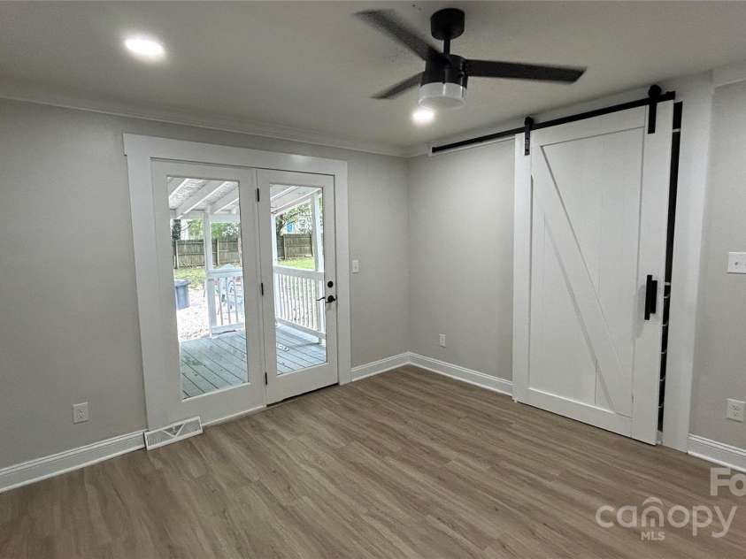 1202 Woodlawn Street, Kannapolis, NC 28083.  MLS# CAR4287261, YatesRealty ID 31881. 