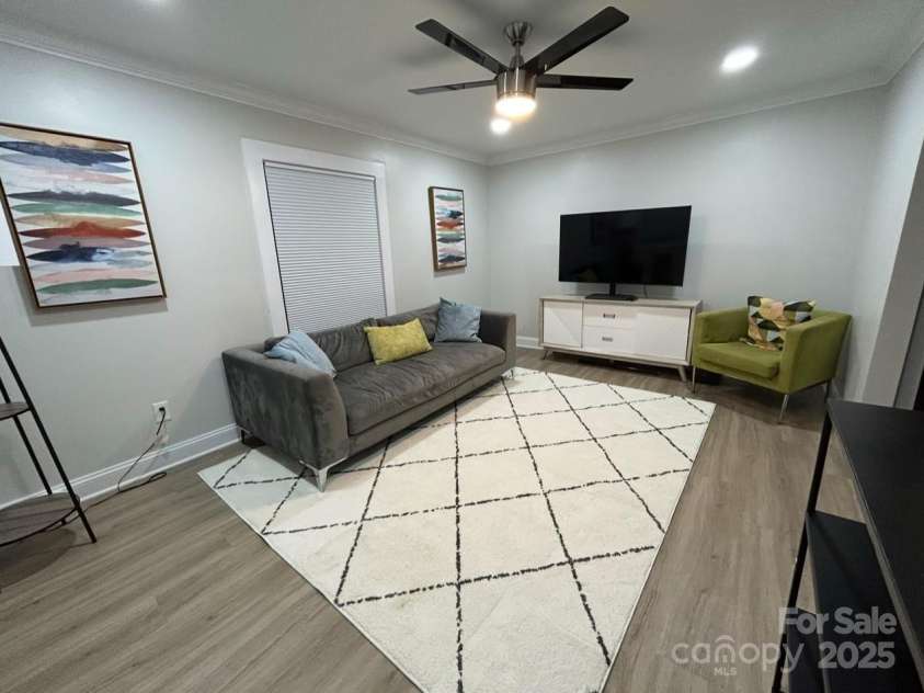 1202 Woodlawn Street, Kannapolis, NC 28083.  MLS# CAR4287261, YatesRealty ID 31881. 