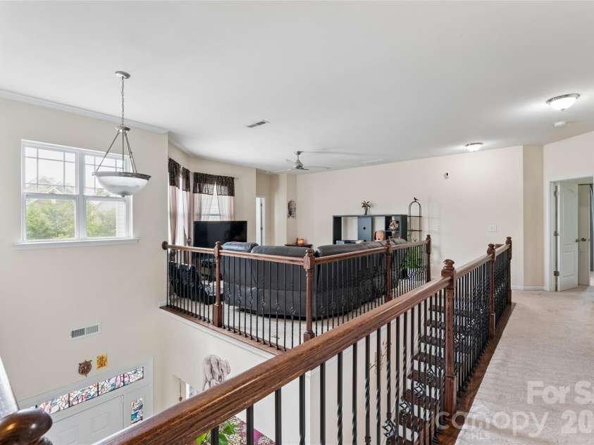 1345 Sandy Bottom Drive, Concord, NC 28027.  MLS# CAR4388399, YatesRealty ID 31881. Upper Walkway