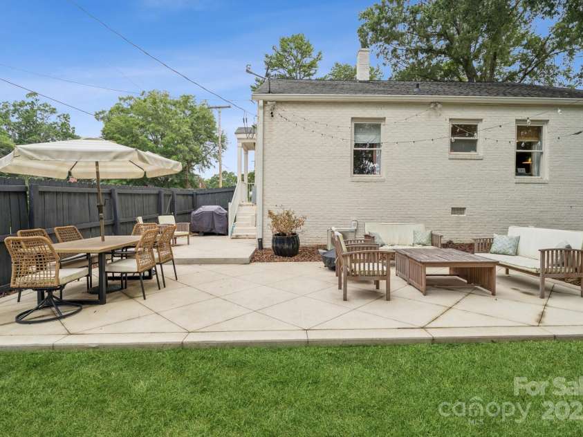 114 Glendale Avenue, Concord, NC 28025.  MLS# CAR4286473, YatesRealty ID 31882. 