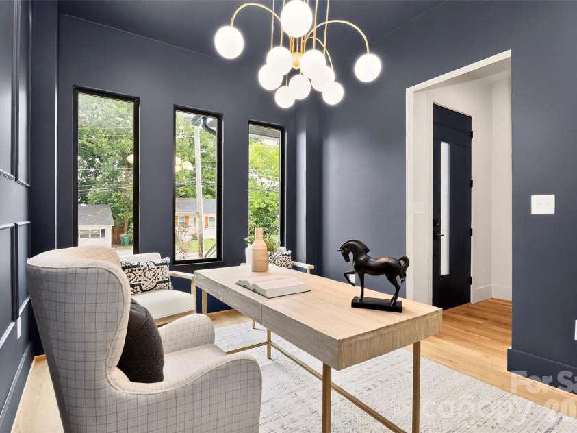 1304 Caldwell Street, Charlotte, NC 28206.  MLS# CAR4392742, YatesRealty ID 31883. 