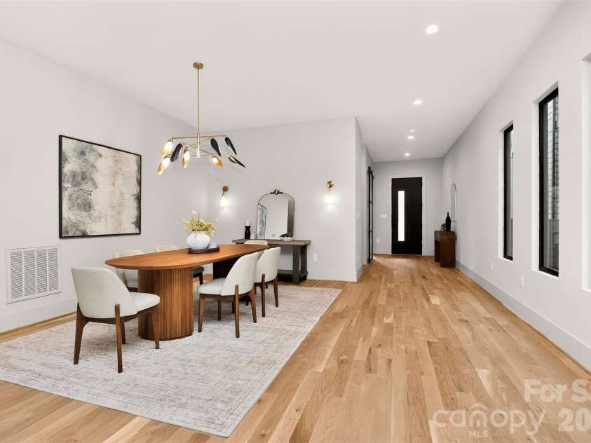 1304 Caldwell Street, Charlotte, NC 28206.  MLS# CAR4392742, YatesRealty ID 31883. 