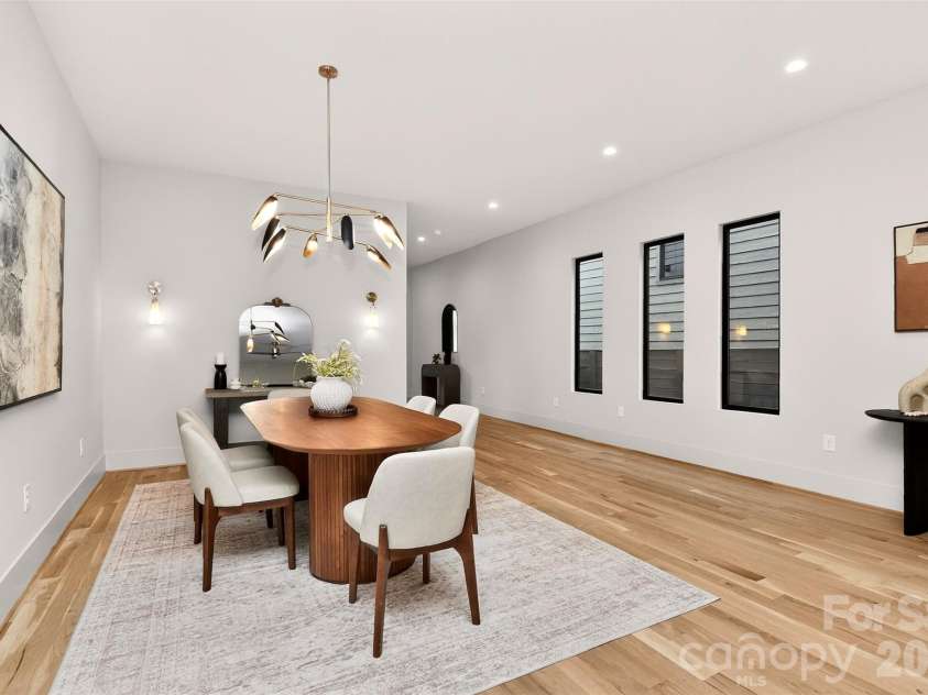 1304 Caldwell Street, Charlotte, NC 28206.  MLS# CAR4392742, YatesRealty ID 31883. 