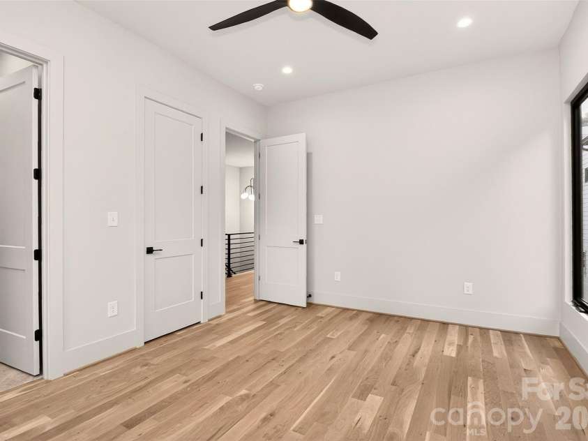 1304 Caldwell Street, Charlotte, NC 28206.  MLS# CAR4392742, YatesRealty ID 31883. 