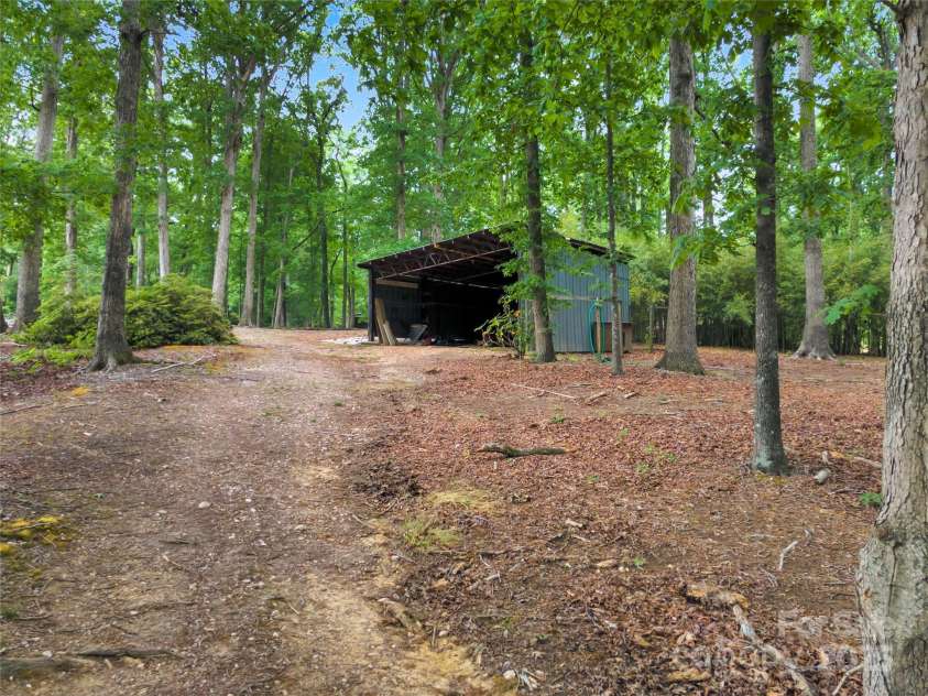 206 Macedonia Church Road, Monroe, NC 28112.  MLS# CAR4254554, YatesRealty ID 31883. 