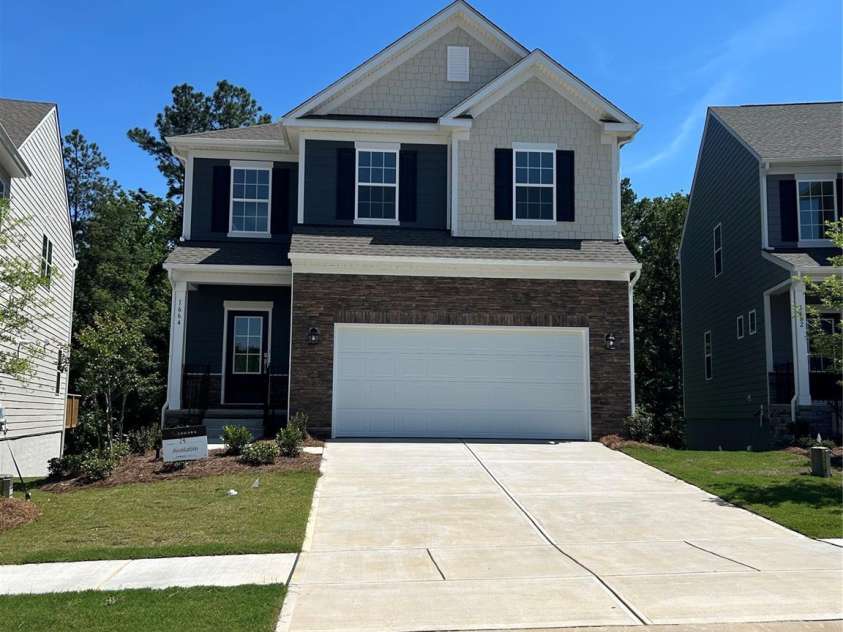 1664 Swallow Tail Drive, Belmont, NC 28012.  MLS# CAR4358383, YatesRealty ID 31885. 