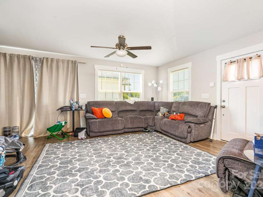 1236 Perkins Street, Gastonia, NC 28054.  MLS# CAR4277347, YatesRealty ID 31888. 