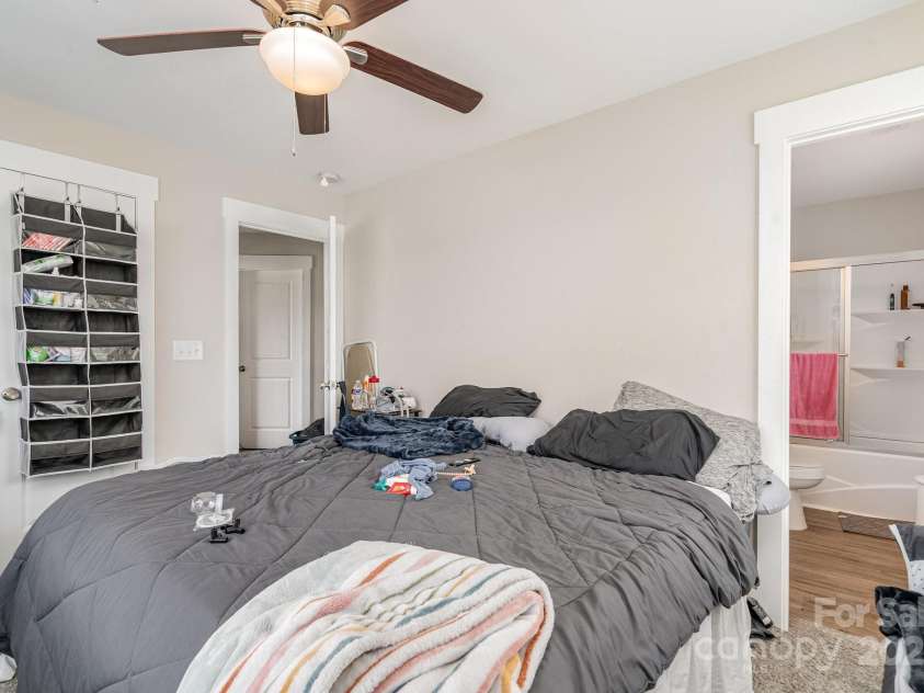1236 Perkins Street, Gastonia, NC 28054.  MLS# CAR4277347, YatesRealty ID 31888. 