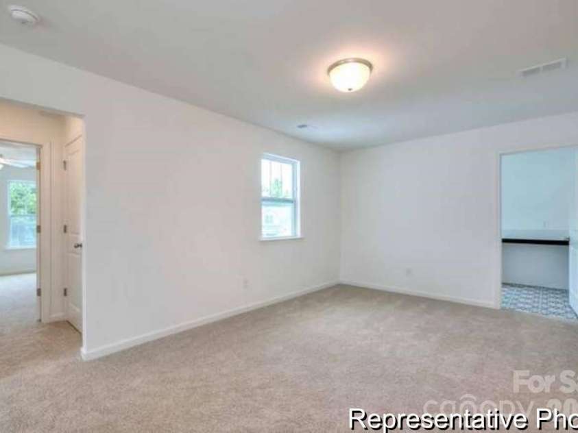 555 White Hare Lane, China Grove, NC 28023.  MLS# CAR4342079, YatesRealty ID 3189. 