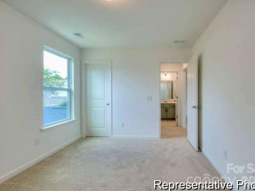 555 White Hare Lane, China Grove, NC 28023.  MLS# CAR4342079, YatesRealty ID 3189. 