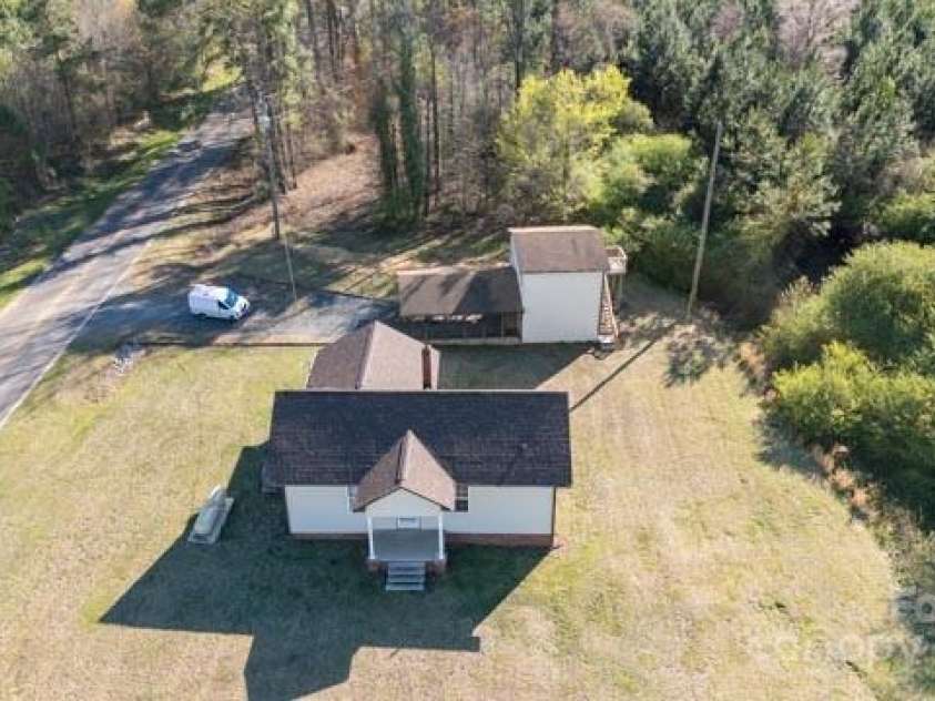 6441 Highway 73 Highway, Mount Gilead, NC 27306.  MLS# CAR4240218, YatesRealty ID 3189. 