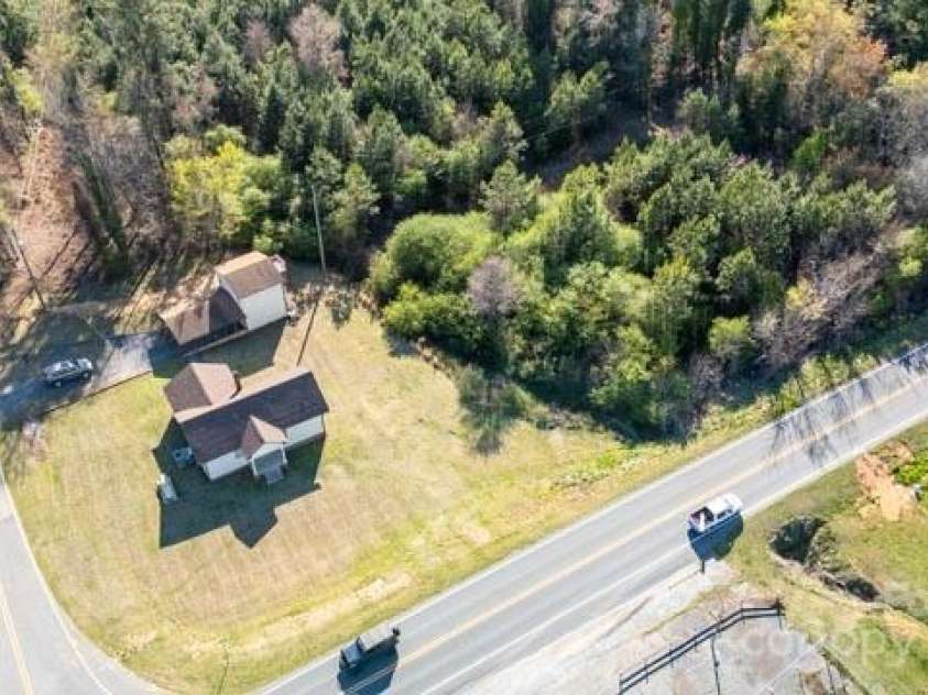 6441 Highway 73 Highway, Mount Gilead, NC 27306.  MLS# CAR4240218, YatesRealty ID 3189. 