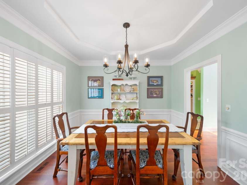 10203 Rougemont Lane, Charlotte, NC 28277.  MLS# CAR4394772, YatesRealty ID 31890. Formal dining room