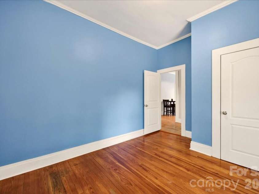 320 3rd Avenue, Gastonia, NC 28054.  MLS# CAR4391503, YatesRealty ID 31891. 