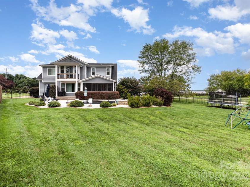 2611 Ranger Island Road, Denver, NC 28037.  MLS# CAR4290507, YatesRealty ID 31894. Back of Home