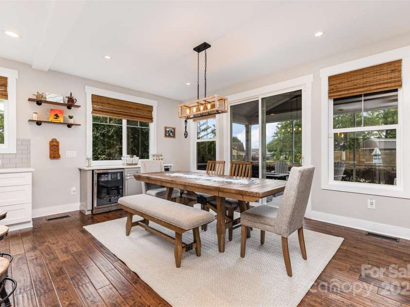 2611 Ranger Island Road, Denver, NC 28037.  MLS# CAR4290507, YatesRealty ID 31894. Dining Area