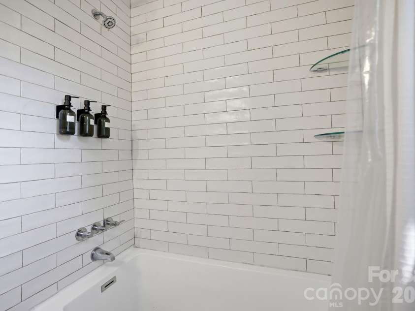 3748 The Plaza, Charlotte, NC 28205.  MLS# CAR4384368, YatesRealty ID 31895. Tile Surround Shower / Bath