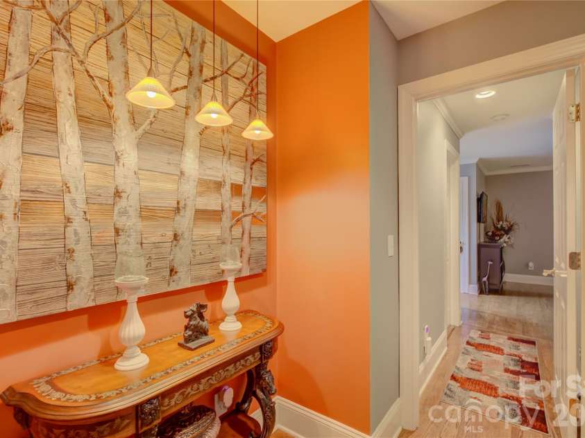 11404 Fernside Drive, Charlotte, NC 28227.  MLS# CAR4392789, YatesRealty ID 31896. 