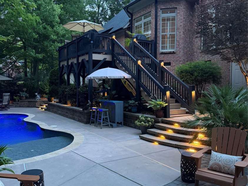 11404 Fernside Drive, Charlotte, NC 28227.  MLS# CAR4392789, YatesRealty ID 31896. 