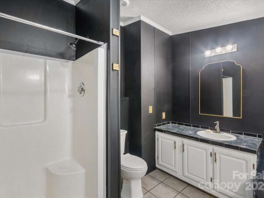 299 Foxtail Heights Drive, Marion, NC 28752.  MLS# CAR4289478, YatesRealty ID 31896. 