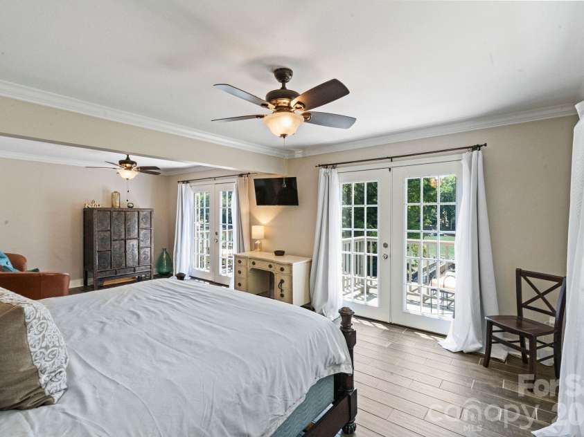 383 Sundown Road, Mooresville, NC 28117.  MLS# CAR4385872, YatesRealty ID 31897. 