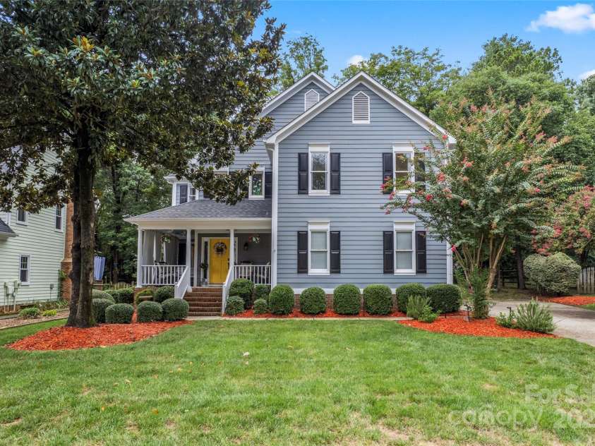 9115 Crofton Springs Drive, Charlotte, NC 28269.  MLS# CAR4289605, YatesRealty ID 31897. Front