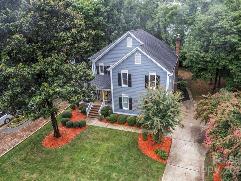 9115 Crofton Springs Drive, Charlotte, NC 28269.  MLS# CAR4289605, YatesRealty ID 31897. Overhead Front